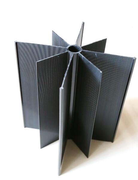 El revestimiento de aluminio, el procesamiento de aluminio, los materiales mecánicos de aluminio y los materiales eléctricos de aluminio tienen ventajas únicas en sus respectivos campos, que se reflejan en los siguientes aspectos: